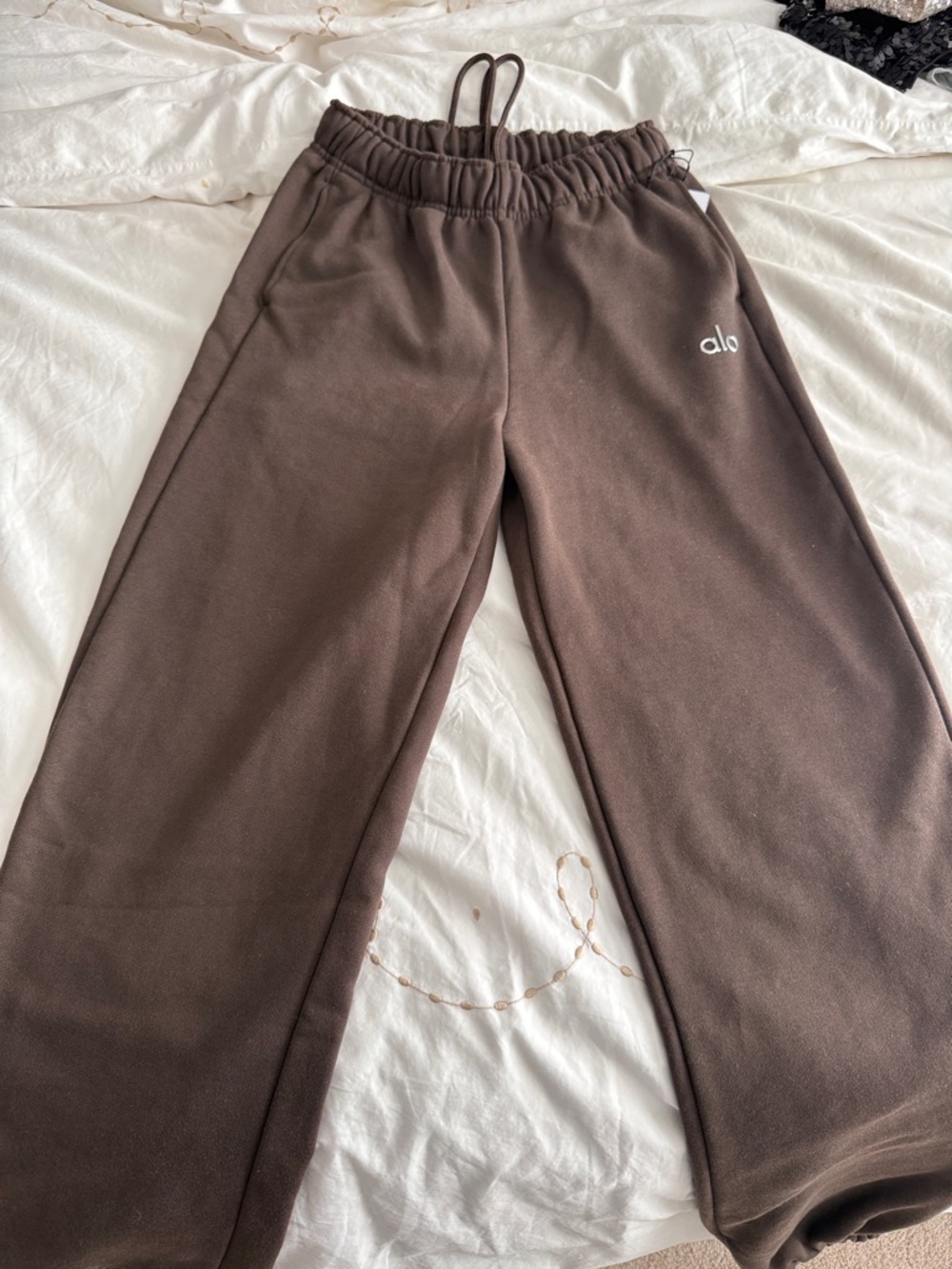 ALO Accolade Swearpant brand NEW